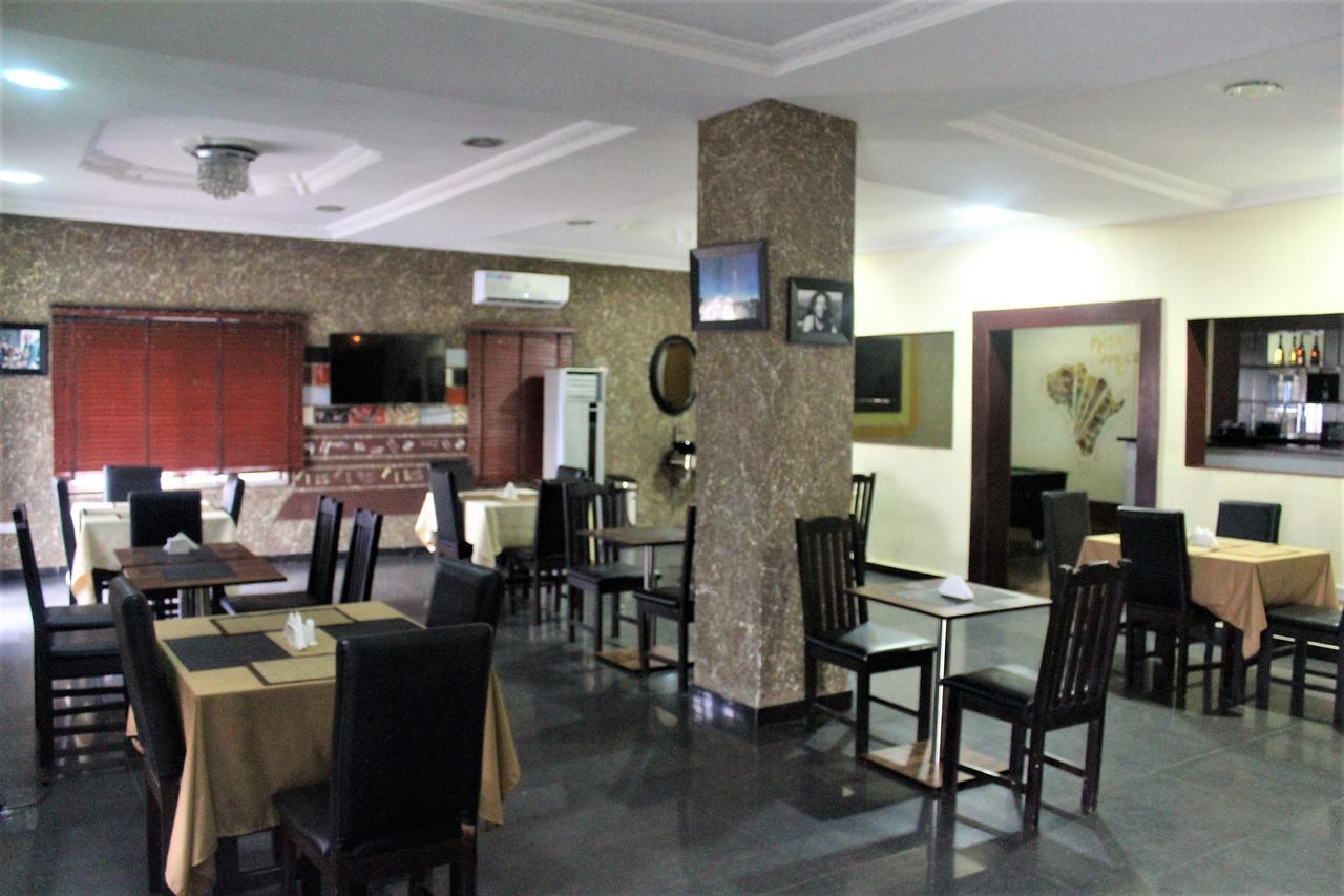 Atican Beach Hotel Лагос Екстериор снимка