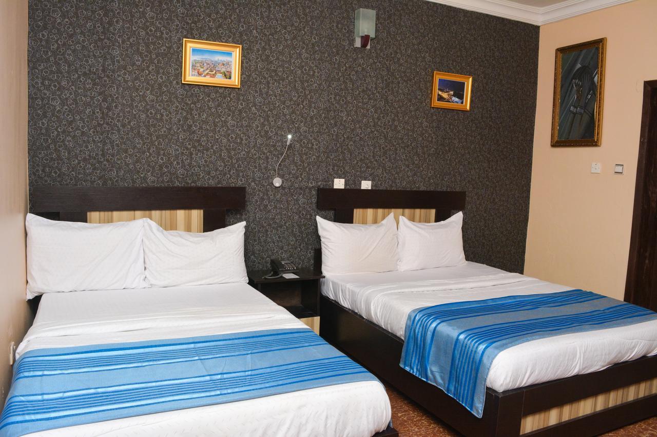 Atican Beach Hotel Лагос Екстериор снимка